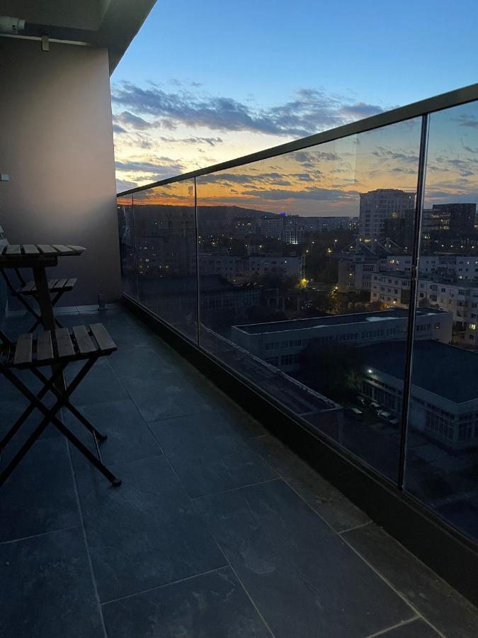 Luxury Q Residence Near Palas Mall Iasi Exterior foto